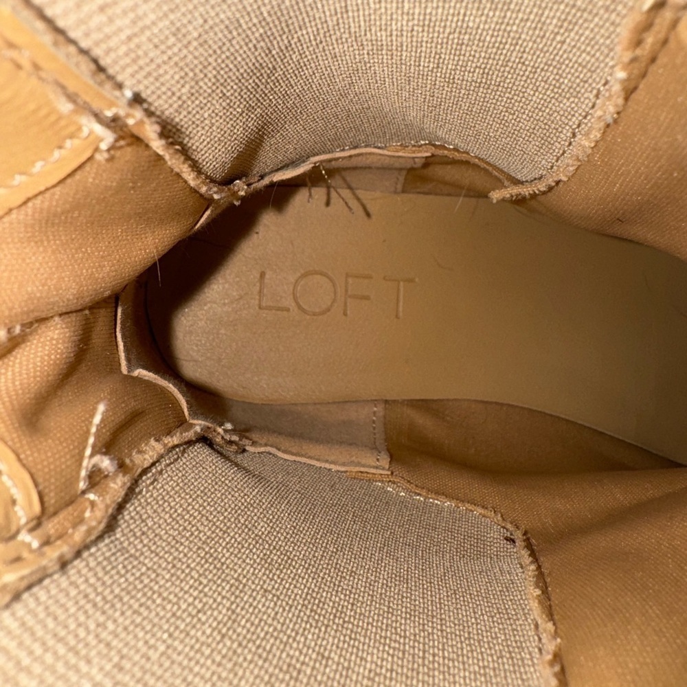 Loft size 6 tan Chelsea boots in excellent condition perfect for fall & winter - Picture 6 of 8